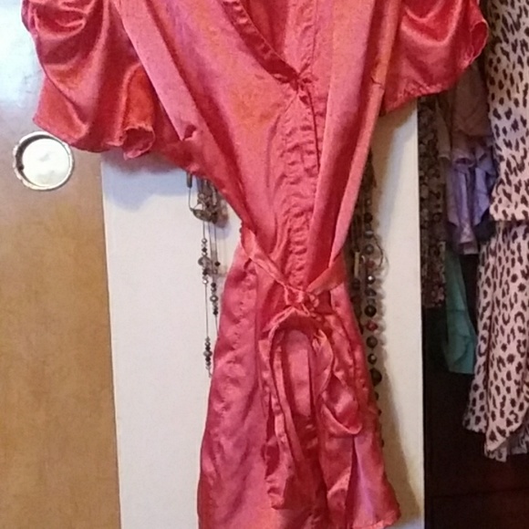 Top - Picture 3 of 5